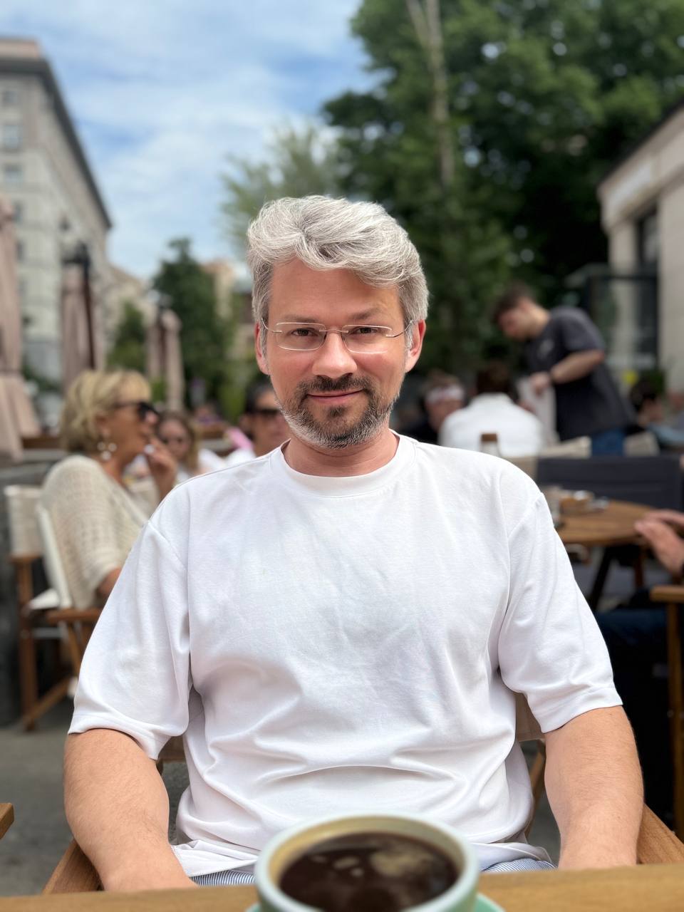 Удивительно, но как винодел я не успеваю пить вино регулярно 😂 много работы. А